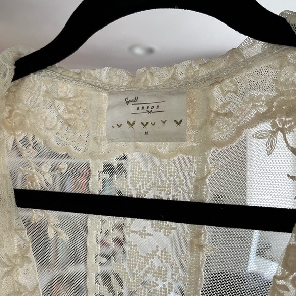 Spell Evangeline Gown - Picture 5 of 7